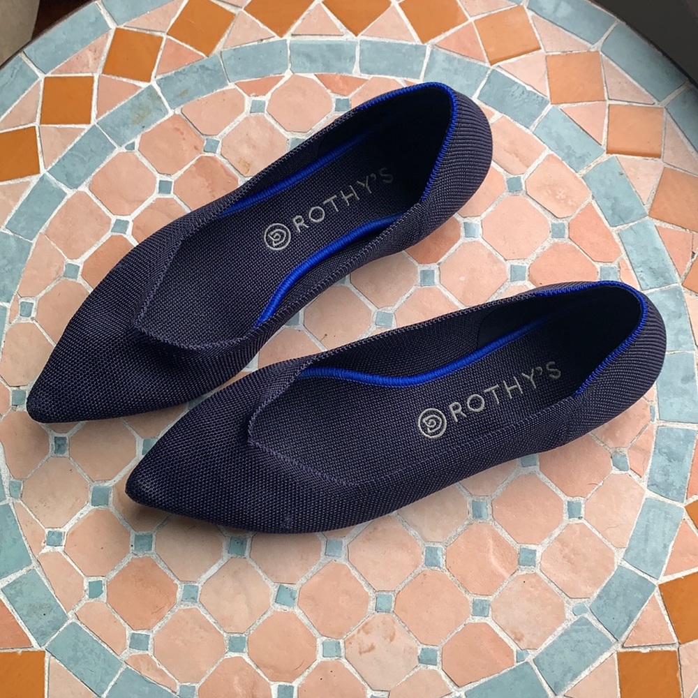 Rothy’s The Point W10.5 in Navy